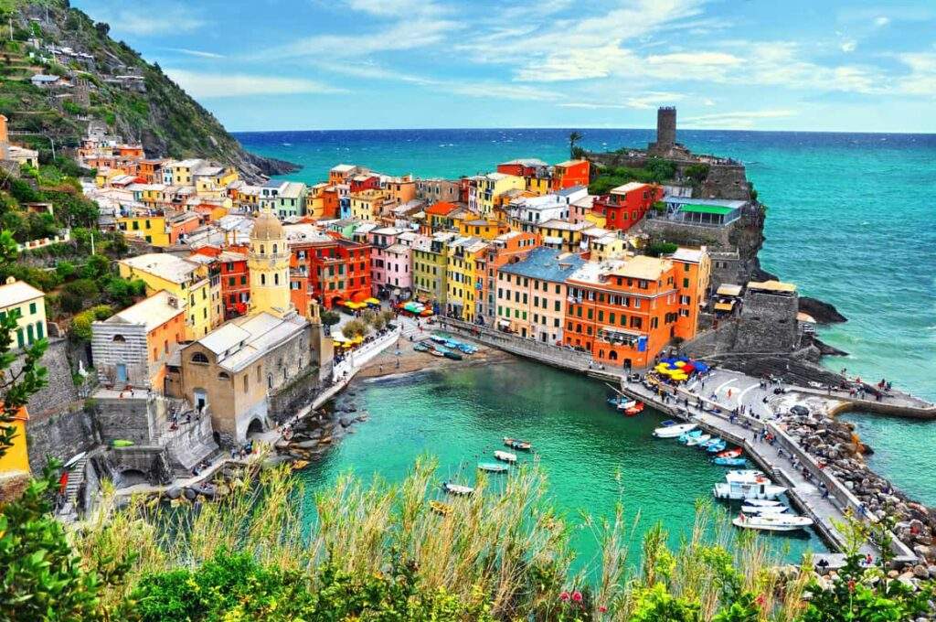 small-towns-in-italy-vernazza